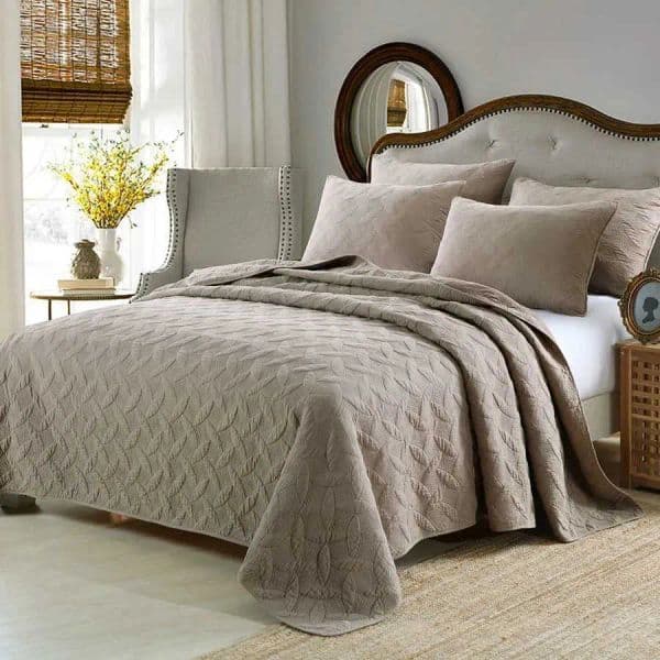 Luxury Designer Solid Embroidered Bedspread Quilt Set 3Pcs Quilted Bedding Cotton Quilts Bed Covers Pillowcase Blanket art King Queen Size Coverlets 252033Ttzz