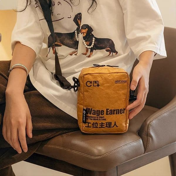 Vintage Crossbody Bag for Women Creative Messenger Shoulder Bag Waterproof Phone Small Square Bag Purse Everyday Commuter Travel 251124