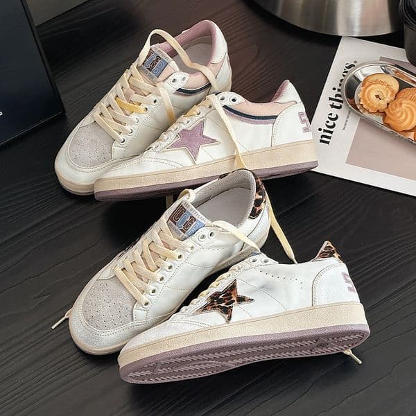 shipping womens white sneakers with star patchwork retro purple accents comfortable breathable versatile daily wear sports casual shoes womans S260526