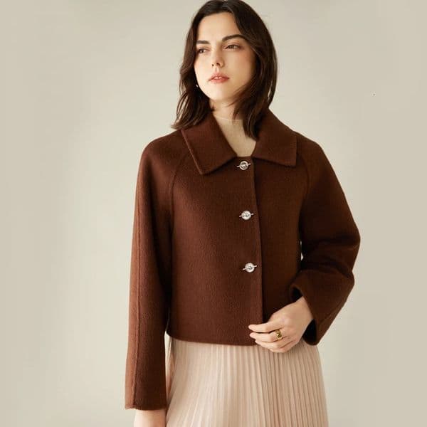 Elegant Short Womens Coat Autumn and Winter Warm 30 Camel Wool 70 Lapel Button Jacket Korean Style Top 90kg 251104