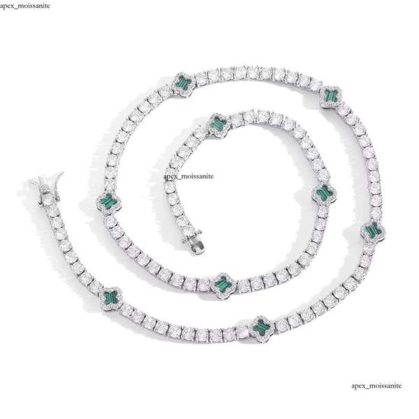 Luxurious Four-Leaf Clover Tennis Full VVS Moissanite Design Fashion Chain Necklace