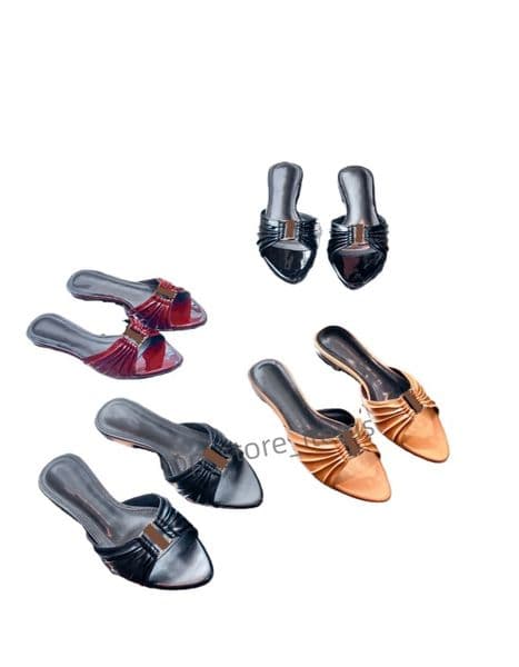 Designer Sandals Women's Flip flops Sandals Woman leather shoes Classic Ladies Slipper Casual beach flip-flops Slippers correct logo Y112511
