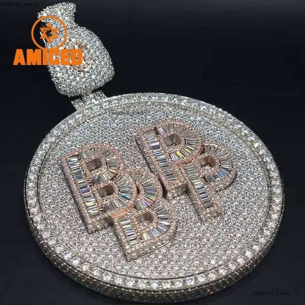 Iced Out Hip Hop Sier VVS Round Medal Silicon Stone Pendant 67