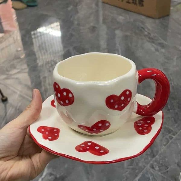 350ml Hand-painted Red Heart Ceramic Coffee Cup Dish Set High Beauty Large Capacity Latte Flower Cup Plate Creative Water Cup C251127