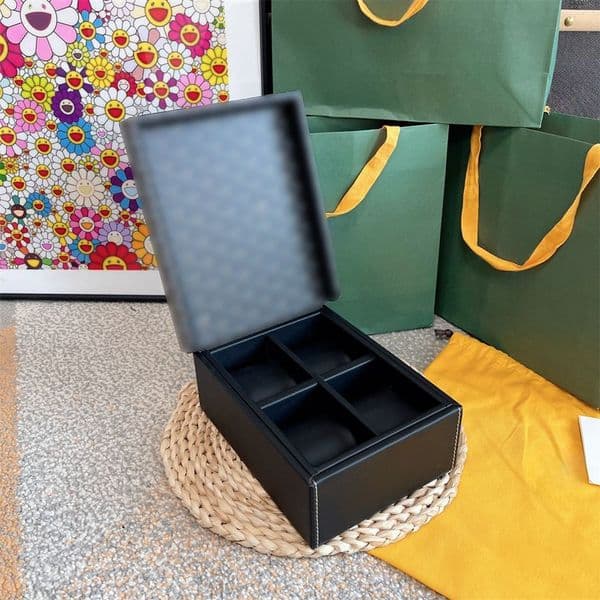 Elegant Designer Retro Leather Watch Case Versatile Storage Solution for All Genders