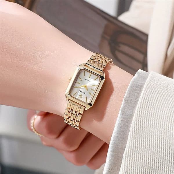 2024 Womens Watch Light Stainless Steel Business Female Student Fashion Quartz Reloj 250417
