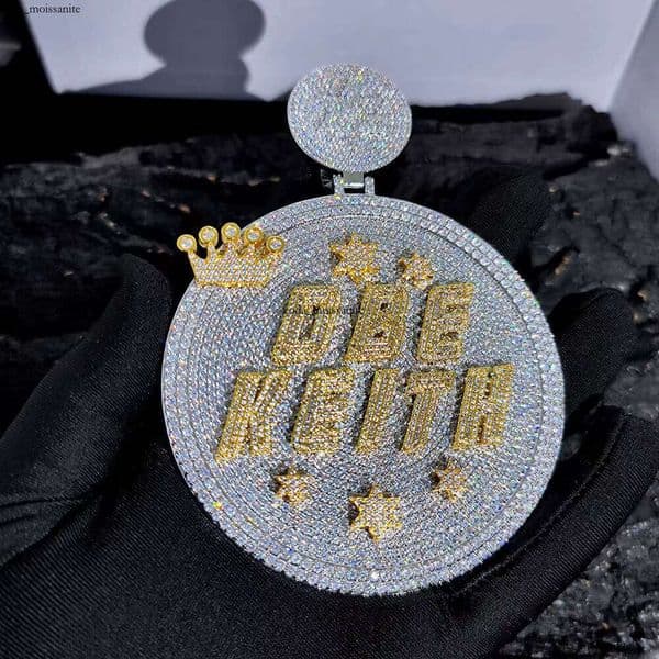 Ice out 14K VVS Moissanite NUOYA Hip Hop Made Iced Out GRA Name Full 18K Dia Gold Sier Big Size Round Shaped Letter Pendant Custom Jewelry