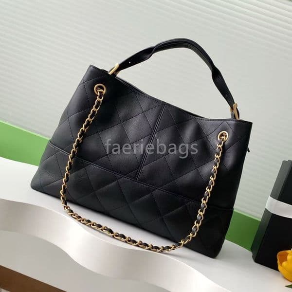 Luxury designer bag bead shoulder bag Tote bag made of suede and calf leather paired with vintage metal chains shoulder bag crossbody bag handbag Luxury brands