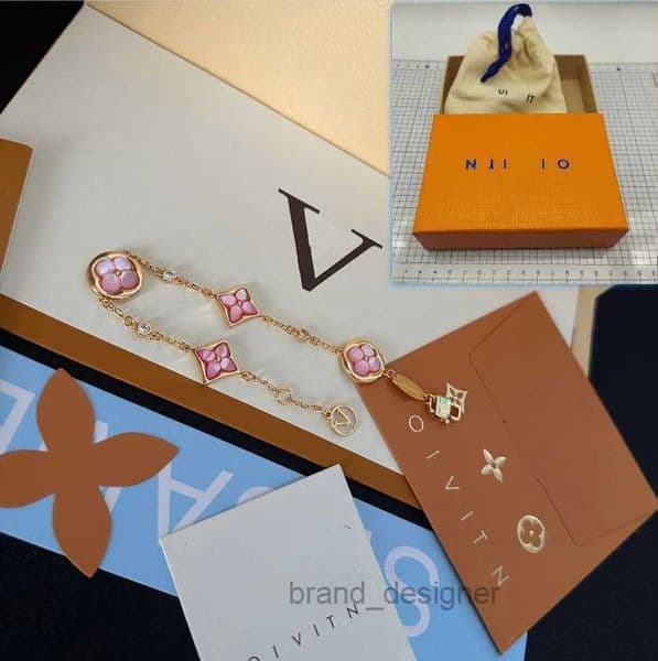 Gold Plated Brand Pink Jewelry Romantic Love Fashionable Charming Girl High Quality Bracelet With Box Wedding Gift good
