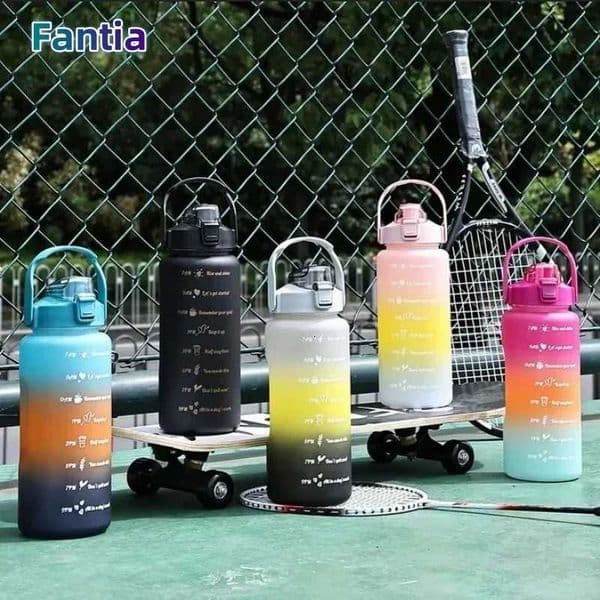2L Outdoor Large Capacity Water Bottle Plastic Cup Bounce Cover Portable Leakproof Straw Cup Time Marker Gradient Gym BottlesT251129