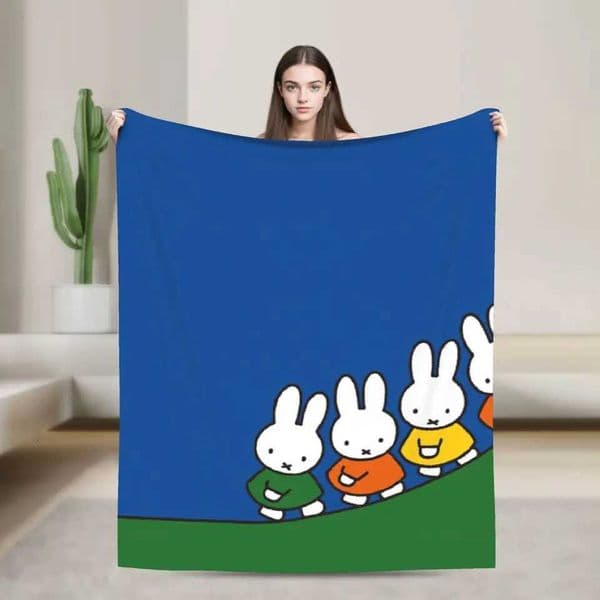 Super Soft M-Cute Rabbit Throw Blanket Premium Fleece Flannel Lightweight Bed Blanket Super Cozy Blankets All Season UseW251129
