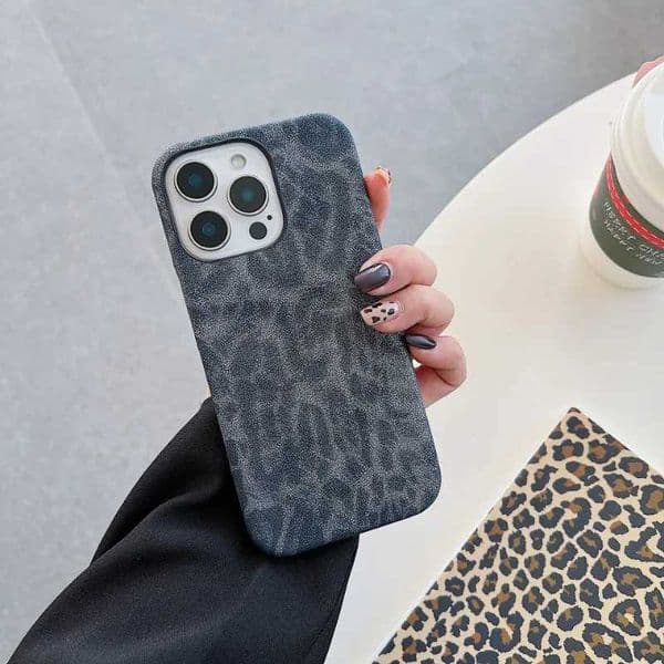 New Phone Case Suitable for iPhone 16Prax Leopard Print 15Plus 14Pro Leather 13 12 Half Pack 11 XR Anti Drop Protective Cover H251129