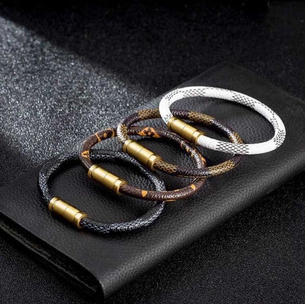 Letter designer for woman leather bracelets men vintage top print old wer jewelry designers bracelet outdoor 33b7