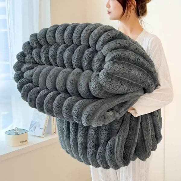 Faux Rabbit Fur Throw Blanket SoftWarmCozy for CouchBedOfficeTravel Versatile All-Season GiftChristmas Present 251128