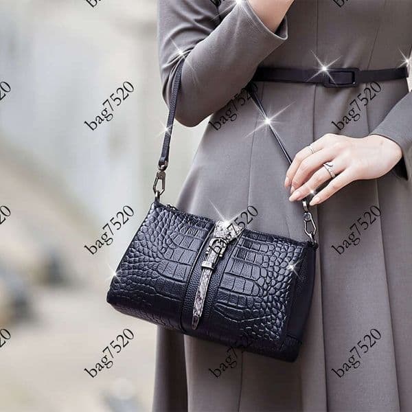 Light Luxury High-end Women 2025 New Fashion Wide Shoulder Strap Top Layer Leather Women's Bag Suitable for Daily Commuting