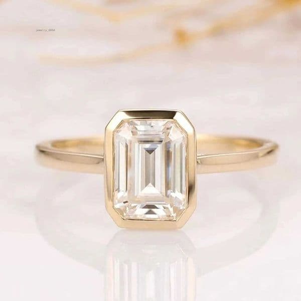 925 Silver Gold 1ct 2ct 3ct 5ct Emerald Cut Moissanite Bezel Setting Engagement Ring for Women Wedding Ring Party Jewelry Z250826