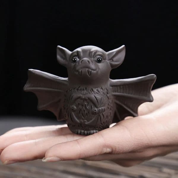 3.1 Chinese Zisha Tea Pet Handmade Purple Clay Bat Tea Pet for Kungfu Tea Tray Creative Home Decoration Ceramic Crafts 250113