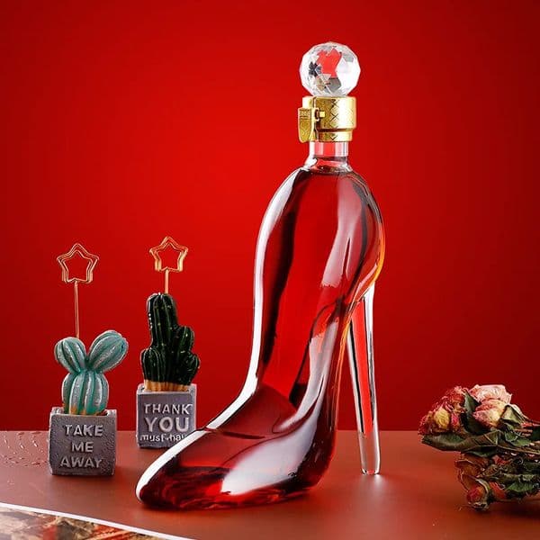 Creative High Heels Red Wine Awakener Empty Bottle Soaking Glass Sealed CanThickened Whiskey Kitchen Tools Home Bar Container 250113