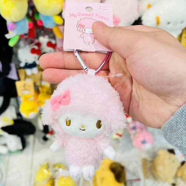 Kawaii Sanrios Animals Keychain Anime Figure Piano Plush Toys Key Chain Bag Car Pendant Cute Plushie Stuffed Charm Fun KeyRing 250207