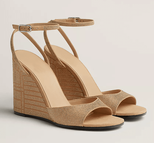 Nude suede Womens Jolie sandal high heels Ankle Strap Heel Sandals with Rhinestone Open designer lady dress shoes for party evening woman Z260521