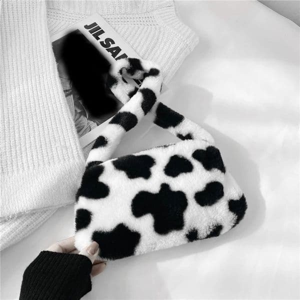 Fashion Women Cow Print Mini Shoulder Bags Female Winter Plush Underarm Leopard Zebra Pattern Fluffy Tote Small Purses 250121z