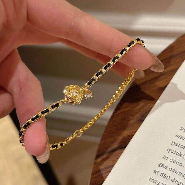 designer brelet delicate versatile for women unique and niche design handmade jewelry Z260415