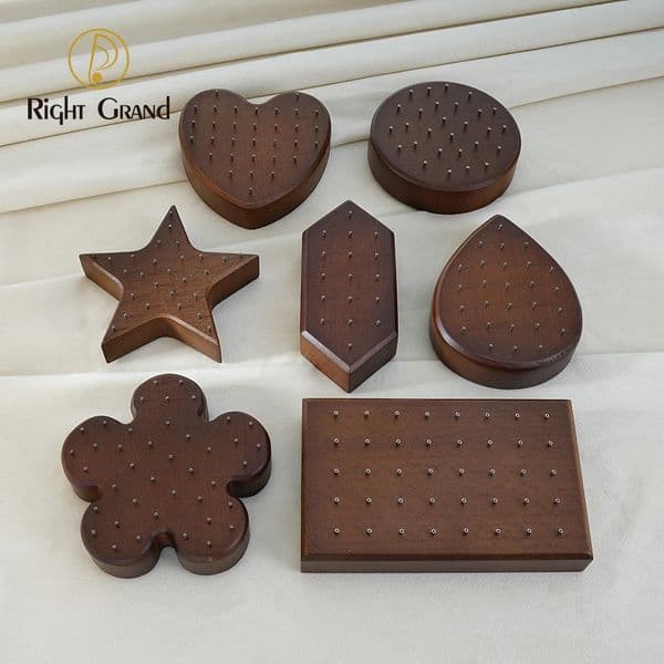 High Quality Beech Wood Display Stand for 16G/14G/Threadless Push Pin Piercing Body Jewelry Modern Display Holder 250207