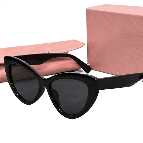 Big Cat Eye Ladies Sunglasses Colored Glasses Women Retro Sun Glasses Female Black Pink Blue Cateye Sunglasses Brand Designer