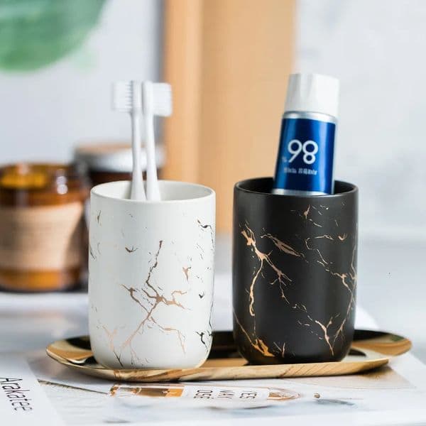 Creative Marbled Gold Plated Mouthwash Cup Couple Toothbrush Holder Bathroom Accessories Ceramic Mouthwash Cup Home Decoration 250210