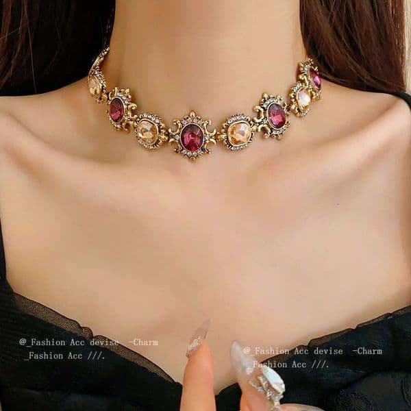 Designer necklace earring jewelry set high-end retro square splicing diamond inlaid necklace court style exquisite collarbone chain antique jewelry Party Free