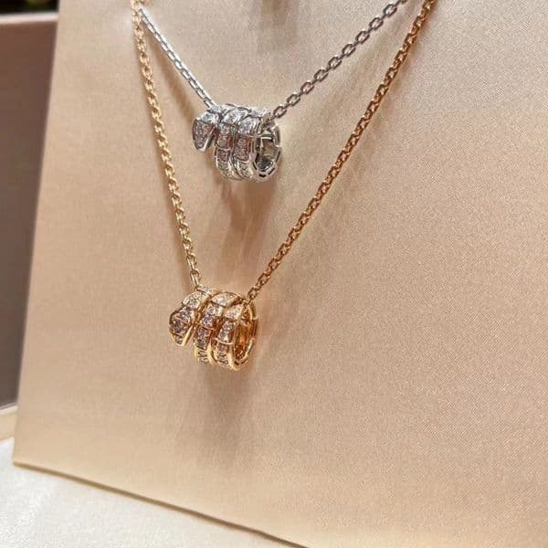 High Version Snake bone Diamond Necklace 18k Rose Gold Diamond Designer Necklace Clavicular Chain Light Luxury Elegant Inlay copper pendant necklace Q260526