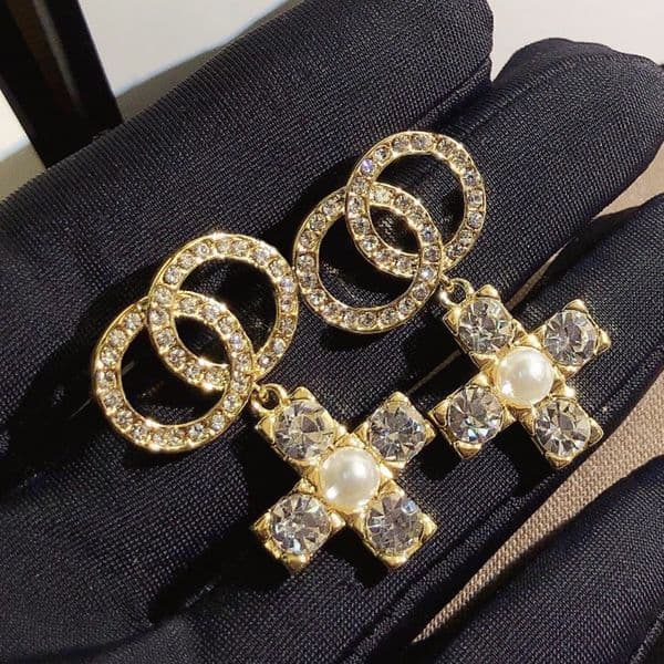 Classic Design Stud Flower Crystal Earrings Pearl Studs Stainless steel Stamp Letter Earring Fashion Women Famous Elegance Jewelry Birthday Gifts