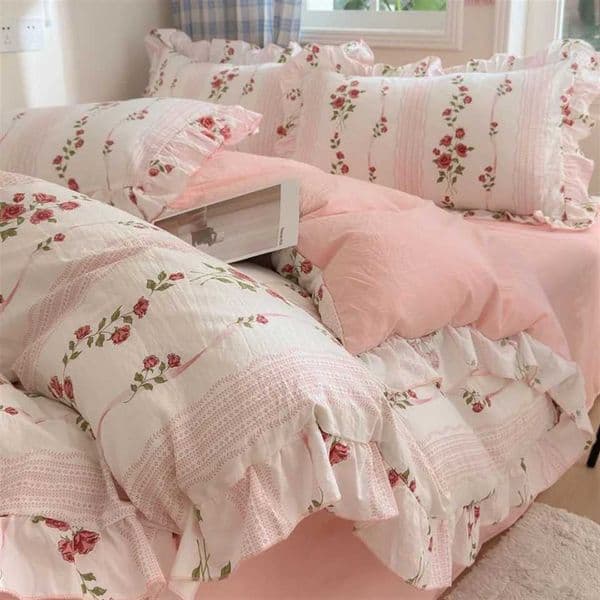 Ins Style Korean Princess Washed Cotton Four Piece Set Fresh Lace Duvet Cover Set Bed Sheet Three Piece Set on the BedXJ250220