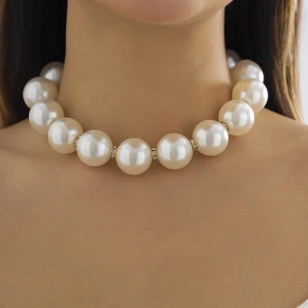 IngeSight. Z Luxury Large Pearl Water Diamond Bead Necklace Elegant and Fashionable Cravik Chain Short Bridal NecklaceXJ250222