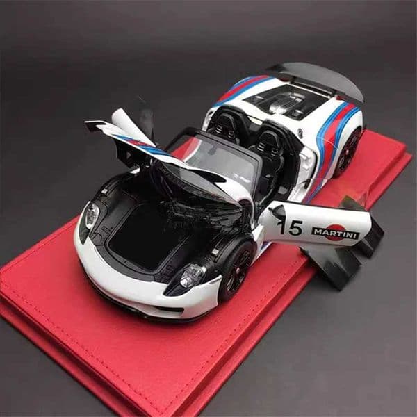 Plane Spyder Martini Alloy Sports Diecasts Metal Toy Racing Car slot car Vehicles Model Simulation Sound And Light Kids Gift Z250224 Car Track