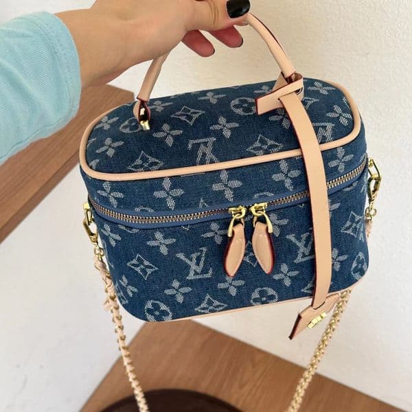 Designer Makeup Crossbody handbag Chain Cosmetic Bags Pouch Hobo Box Bag Women's handle Cases Shoulder totes 20*12*8cm leather Toiletry clucth