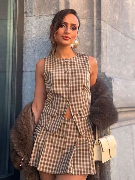 Women Elegant Plaid Print Pleated High Waist Mini Skirt Sets Retro Buttons O-neck Sleeveless Top Suit Lady Street Outfits 2025 250224BJ