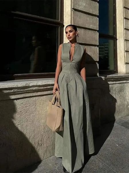 TRAF Women Fashion Round Collar Sleeveless Pleated Slim Elegant Solid Half Zipper A-line Dresse Girls Casual High Street Robe250222BJ