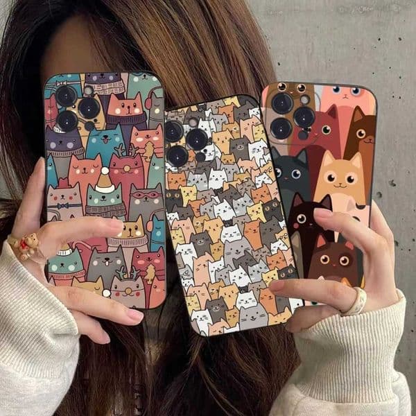 Cartoon Cute Cats Background Phone Case For iPhone 14 11 12 13 Mini Pro XS Max Cover 6 7 8 Plus X XR SE 2020 Read Shell Z250227
