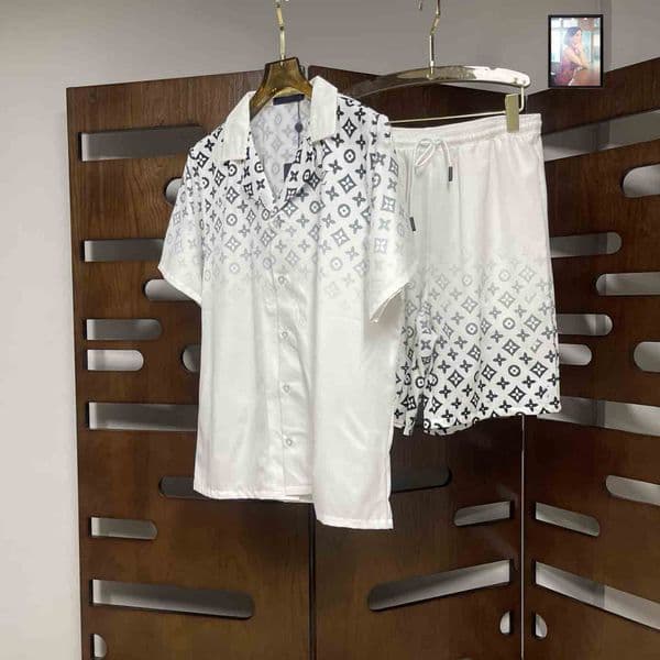 2025Men's suit shirt designer men's short sleeved shirt men's shorts high-quality classic letter style shirt casual loose shirt women's couple clothing Asian size M-XXXL