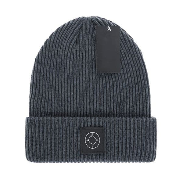 2025 New Designer hat fashion beanie knitted hat winter hat Men Women Fashion Universal Knitted Cap Autumn Wool Outdoor Warm Skull Caps W-11