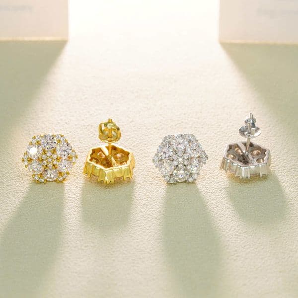 Personalized 925 Silver V vs Moissanite Trendy with 4.0mm Large Stone Exquisite Earrings