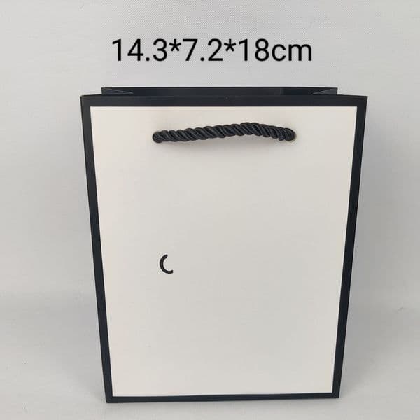 Designer Paper Gift Bag for 2c Jewelry Cosmetics Lipstick Perfume Clothes Bags