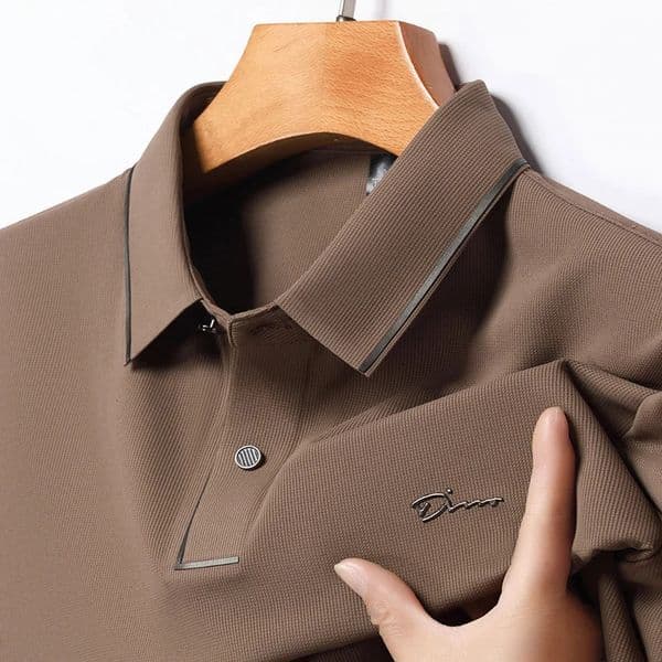 Handsome 2024 Summer Ice Silk Seamless Breathable Polo Shirt Men Short Sleeved Embroidery Casual Lapel Tshirt Mens Clothing 250527