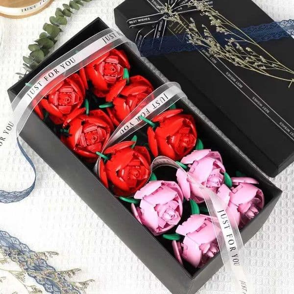 Romantic Rose Flower Building Blocks Set Pink Roses Flowers Toys for Adults Plant Decoration Bricks Valentine Day Gifts 741PCSC250213