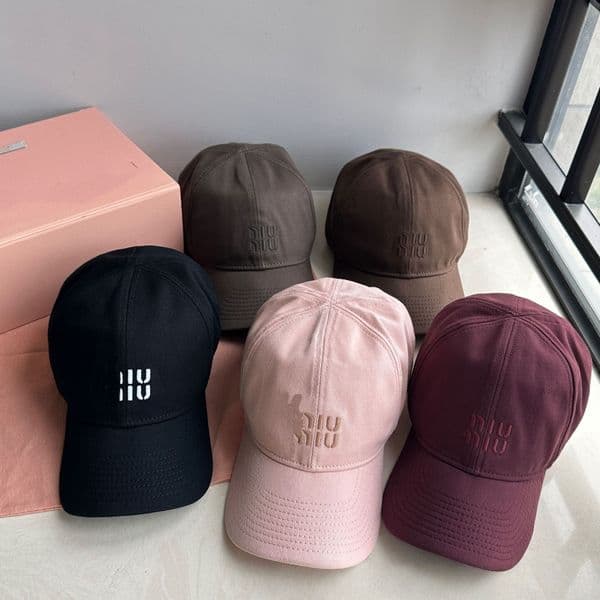 Designer Men Ball Cap Outdoor Sports Vacation Mens Casquette Ballcaps Letter Embroidered Adjustable Hat Casual Active Caps For Women Washable Color Cotton jhlklk