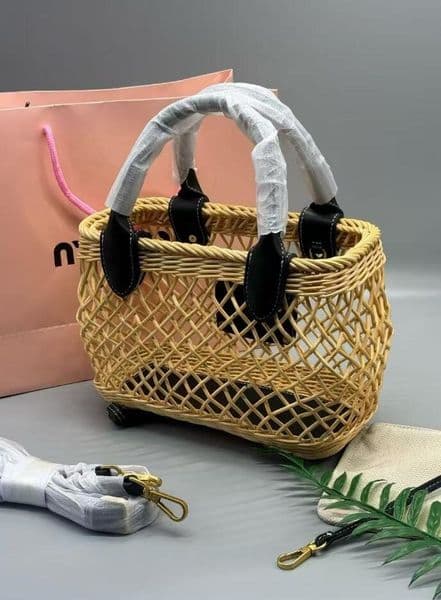 Maxi 25cm black Tote Bag Designer Bag Women Luxury Handbag Raffias Hand-Embroidered Straw Bag Beach Bag Large Capacity Totes Shopping Bag with purse