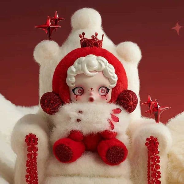Anime Action Figure Hot New Bubble Mart SKULLPANDA Winter Symphony Series Plush Doll Blind figuras anime Box Gift Designer