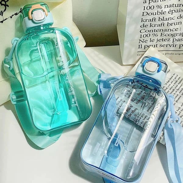 Straps Travel Flat Water Bottle Cup Flask Girl Kids School BPA FREE Plastic Sport Transparent Square Cup Drink Bottle 750ml 250606