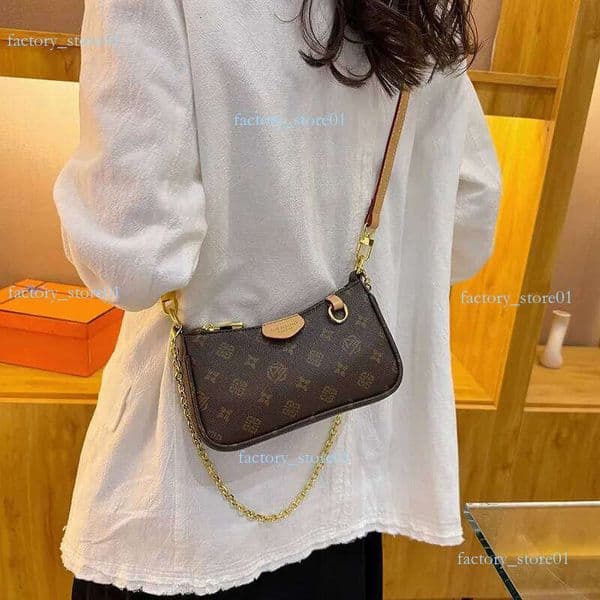 Designer bag Luxury Shoulder bags Crossbody Purse 2025 Texture Handbag Armpit Mahjong Temperament Clash Color Fashion Versatile Crossbody Small Square Bag